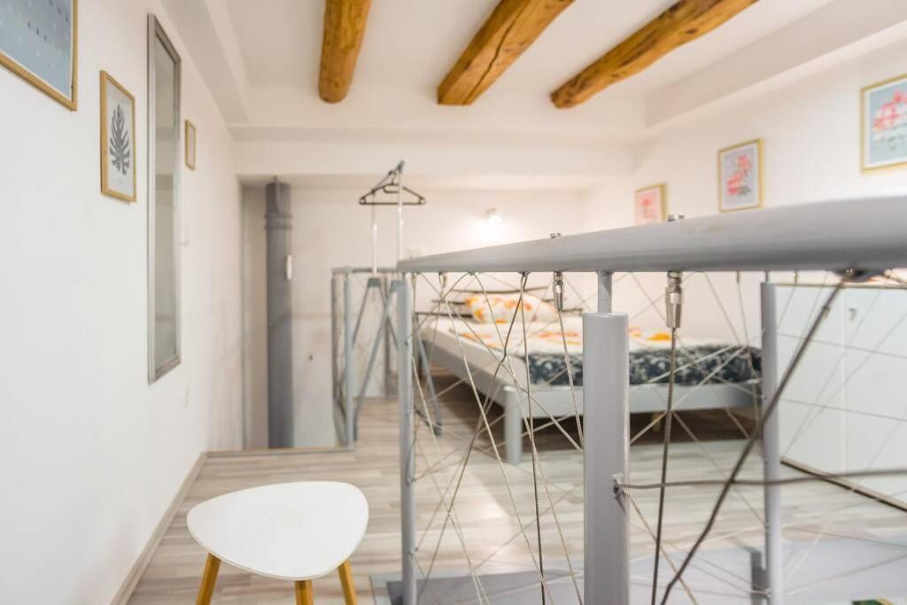 Apartma N'Poznam Tobacna Ljubljana Eksteriør billede